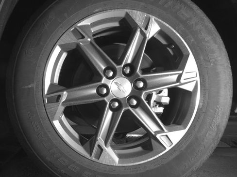 Used 2025 Chevrolet Blazer LT FWD image 14