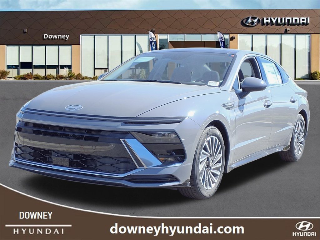 Used 2026 Hyundai Sonata SEL FWD image 1