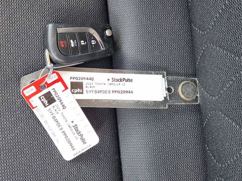 Used 2023 Toyota Corolla LE image 34