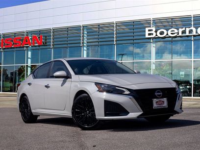 New 2025 Nissan Altima 2.5 SV w/ SV Special Edition Package