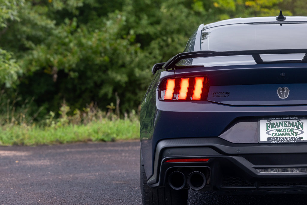 Used 2024 Ford Mustang Dark Horse RWD image 55