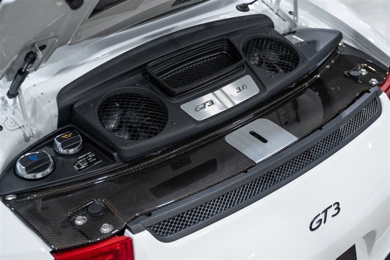 Used 2014 Porsche 911 GT3 RWD image 39
