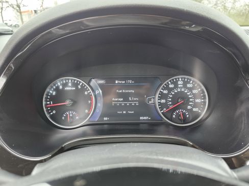 Used 2021 Kia Seltos SX image 33