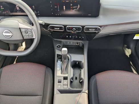 Used 2026 Nissan Sentra SR w/ Floor Mat Package FWD image 22