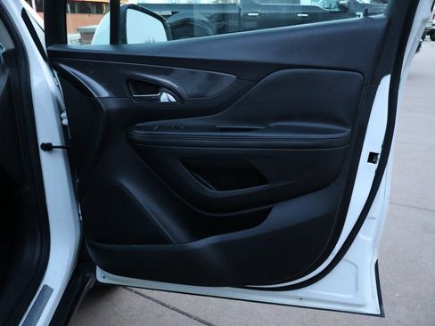 Used 2018 Buick Encore Preferred FWD image 10