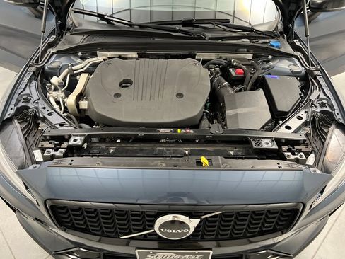 Used 2024 Volvo S60 B5 Core FWD image 61