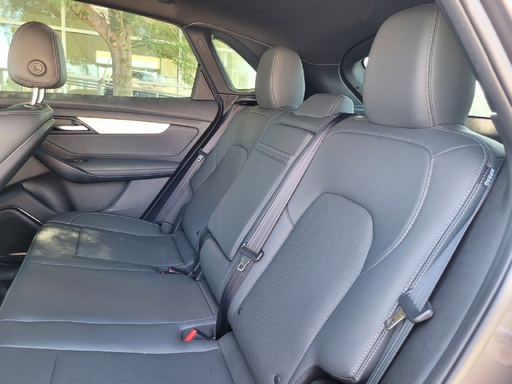 Used 2023 VinFast VF 8 Plus AWD/4WD image 15