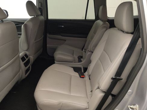 Used 2018 Honda Pilot Elite image 18