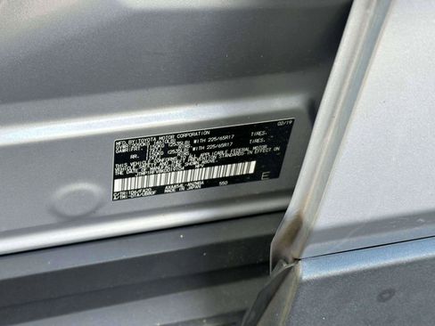 Used 2019 Toyota RAV4 XLE image 16