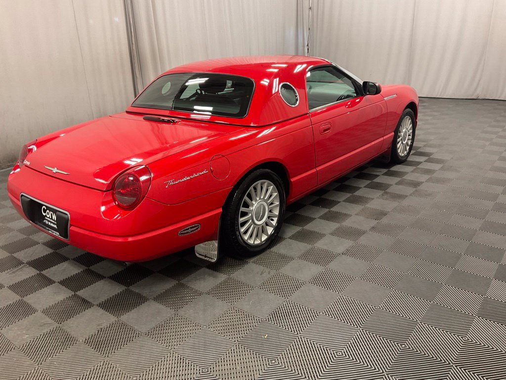 Used 2005 Ford Thunderbird RWD image 5