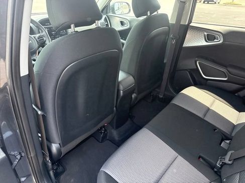Used 2024 Kia Soul LX w/ Option Group 015 FWD image 20