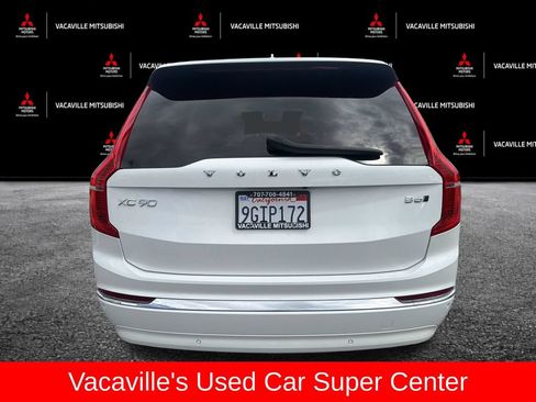 Used 2023 Volvo XC90 B6 Plus AWD/4WD image 4