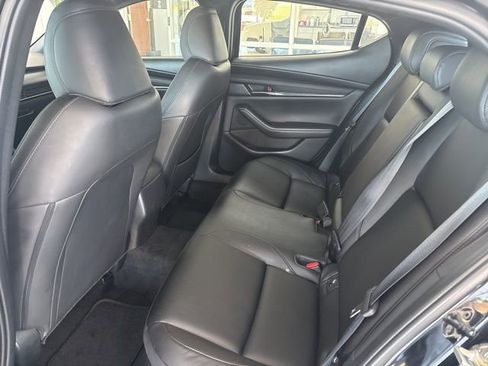 Used 2024 MAZDA MAZDA3 s image 19