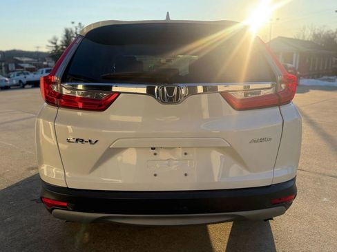Used 2018 Honda CR-V EX image 3