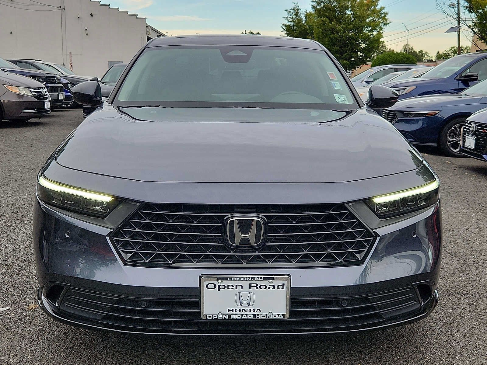 Used 2024 Honda Accord EX-L image 2
