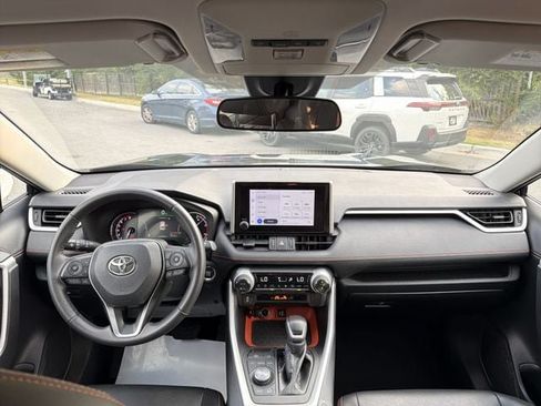 Used 2024 Toyota RAV4 Adventure AWD/4WD image 16