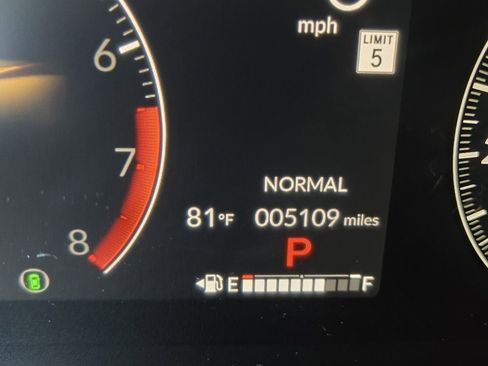 Used 2025 Honda Pilot EX-L image 23