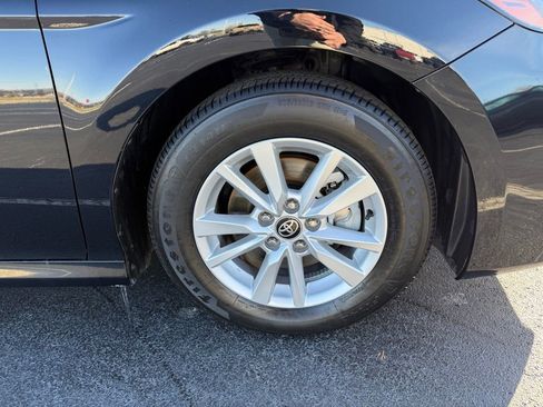 Certified 2025 Toyota Camry LE image 8