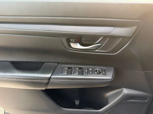 Used 2025 Honda CR-V Sport image 19