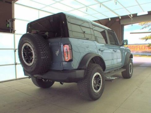Used 2024 Ford Bronco Outer Banks w/ Sasquatch Package AWD/4WD image 4
