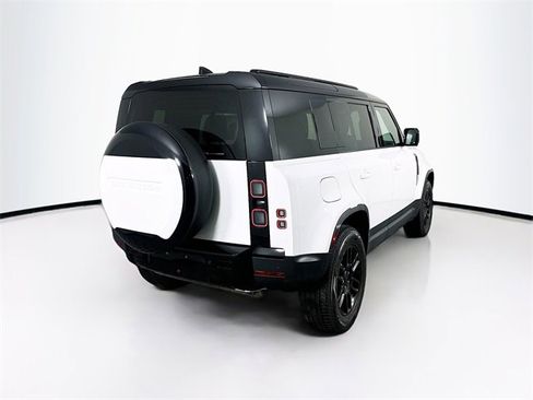 New 2026 Land Rover Defender 110 S image 5