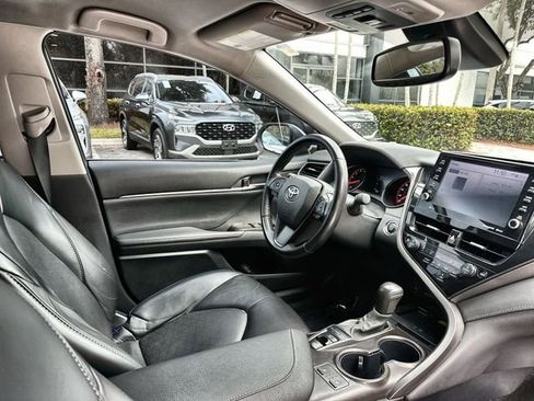 Used 2024 Toyota Camry XSE image 31