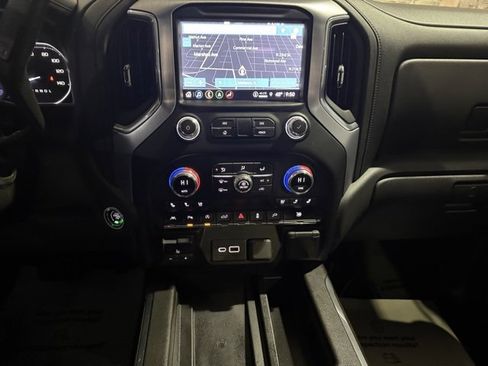 Used 2021 GMC Sierra 1500 SLT w/ SLT Premium Plus Package image 19