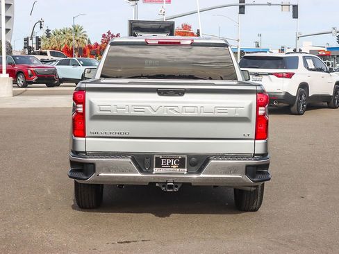 New 2026 Chevrolet Silverado 1500 LT image 3