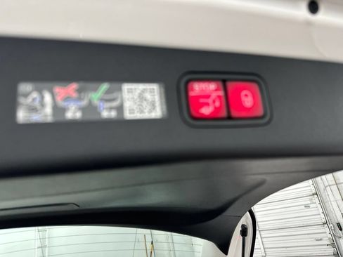 New 2026 Mercedes-Benz E 450 4MATIC All-Terrain Wagon image 29