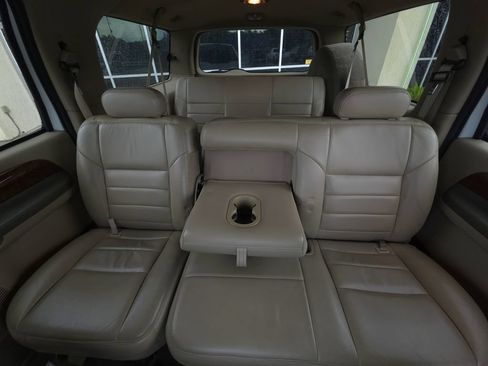 Used 2002 Ford Excursion Limited RWD image 21