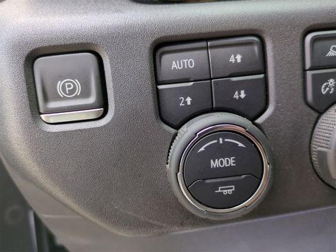 Certified 2023 Chevrolet Silverado 1500 High Country w/ High Country Premium Package image 37