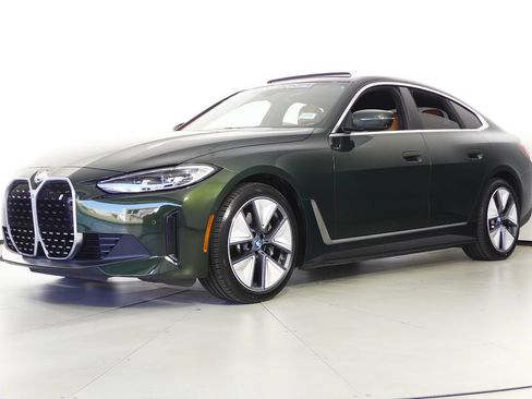 Certified 2024 BMW i4 eDrive40 w/ Premium Package RWD image 2