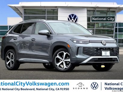 New 2025 Volkswagen Tiguan SE