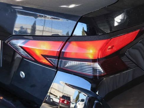 New 2025 Nissan Versa S image 12