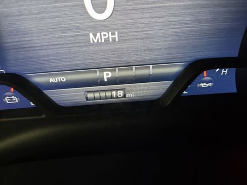 New 2026 RAM 1500 4x4 Crew Cab image 6