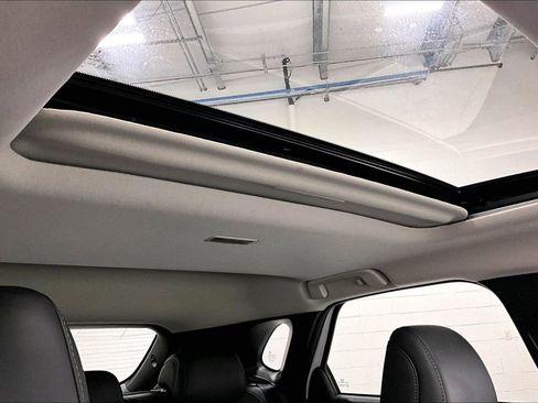 Used 2025 MAZDA CX-30 AWD 2.5 S w/ Preferred Package image 20