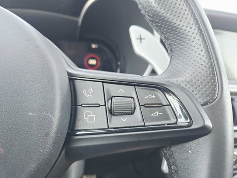 Used 2024 Alfa Romeo Stelvio Veloce AWD/4WD image 23