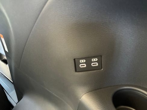 New 2026 Toyota Sienna XLE image 45