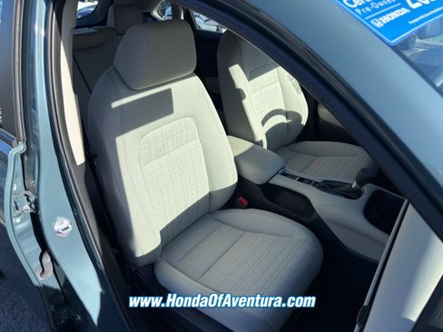 Certified 2024 Honda HR-V LX image 7