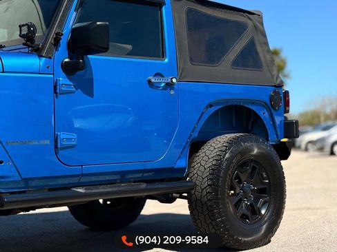 Used 2016 Jeep Wrangler Sport image 3