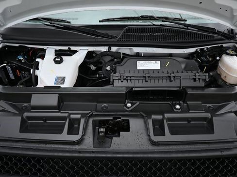 Used 2024 Chevrolet Express 2500 w/ Driver Convenience Package image 15