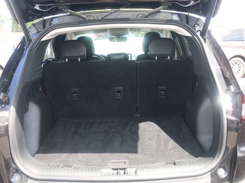 Certified 2024 Ford Escape Platinum AWD/4WD image 10