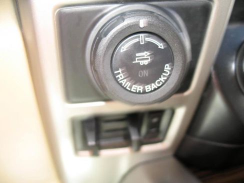 Used 2018 Ford F150 Lariat AWD/4WD image 46
