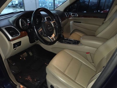 Used 2012 Jeep Grand Cherokee Limited w/ Trailer Tow Group IV AWD/4WD image 15