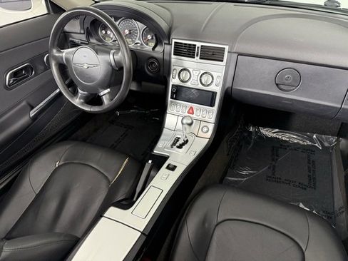 Used 2005 Chrysler Crossfire Limited image 18