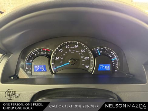Used 2013 Toyota Camry LE FWD image 27