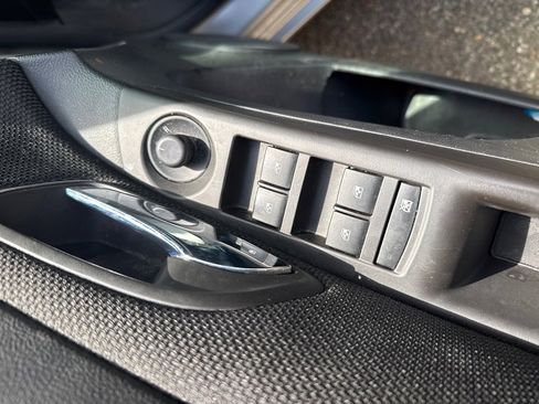 Used 2014 Chevrolet Cruze LT w/ Technology Package image 7