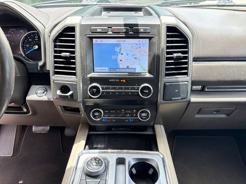 Certified 2020 Ford Expedition XLT w/ Equipment Group 202A RWD image 22