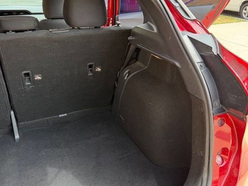 Used 2021 Nissan Kicks SR w/ Exterior Package FWD image 21