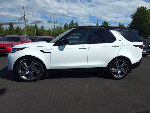 Used 2023 Land Rover Discovery HSE R-Dynamic AWD/4WD image 11